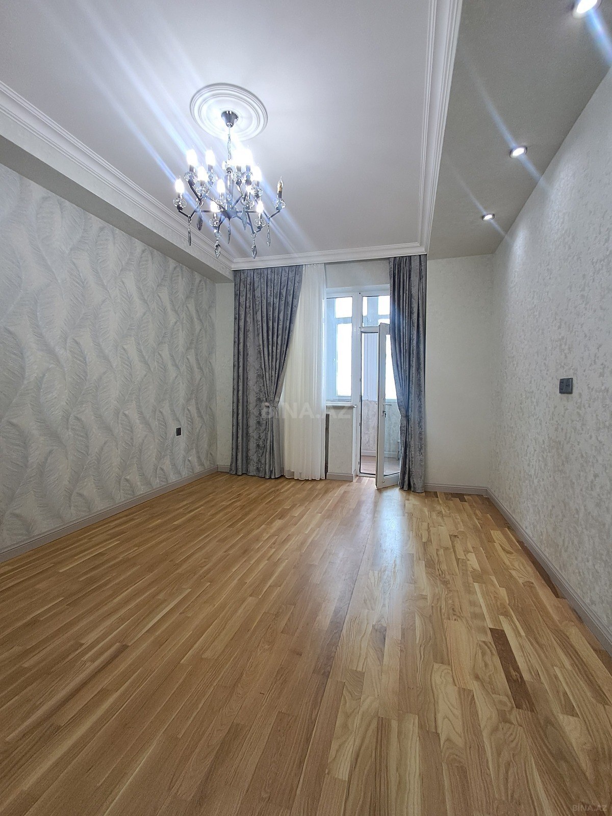 2 otaqlı Yeni tikili, 8 Noyabr m., Bakı
