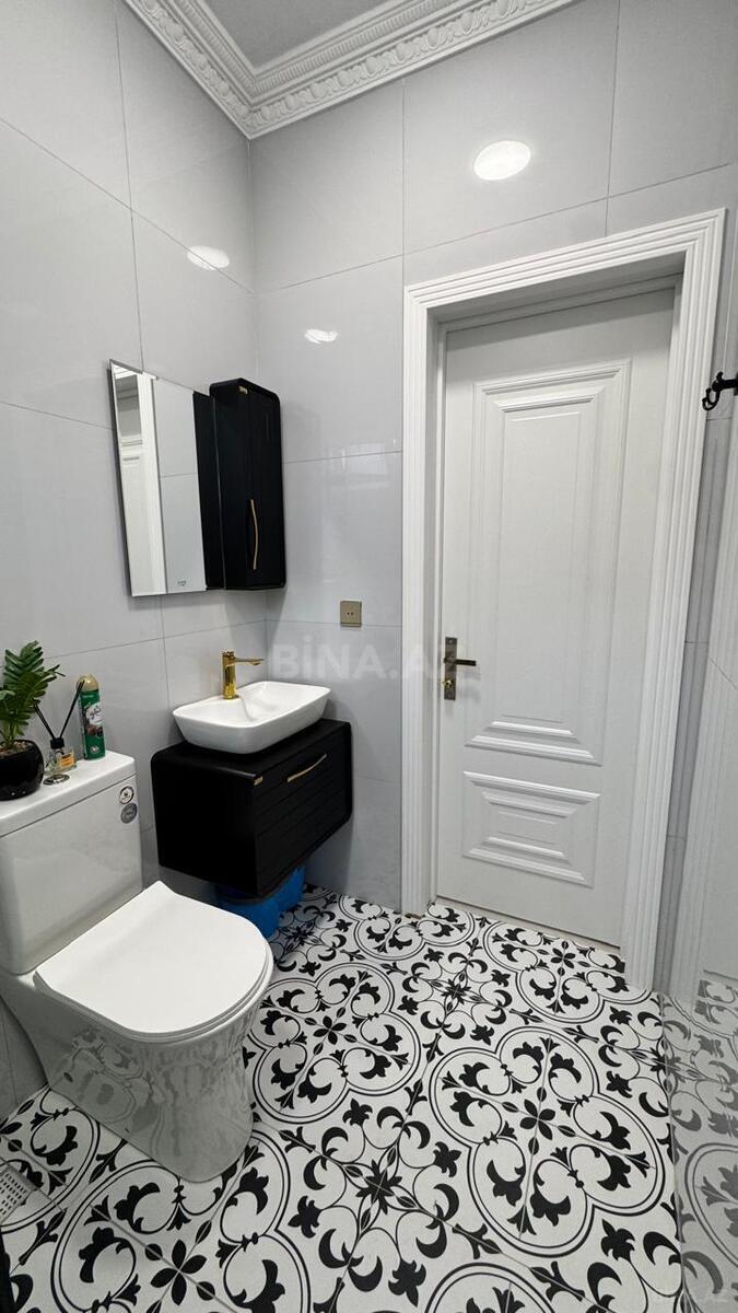 4 otaqlı Həyət evi/Bağ evi, Novxanı q., Bakı