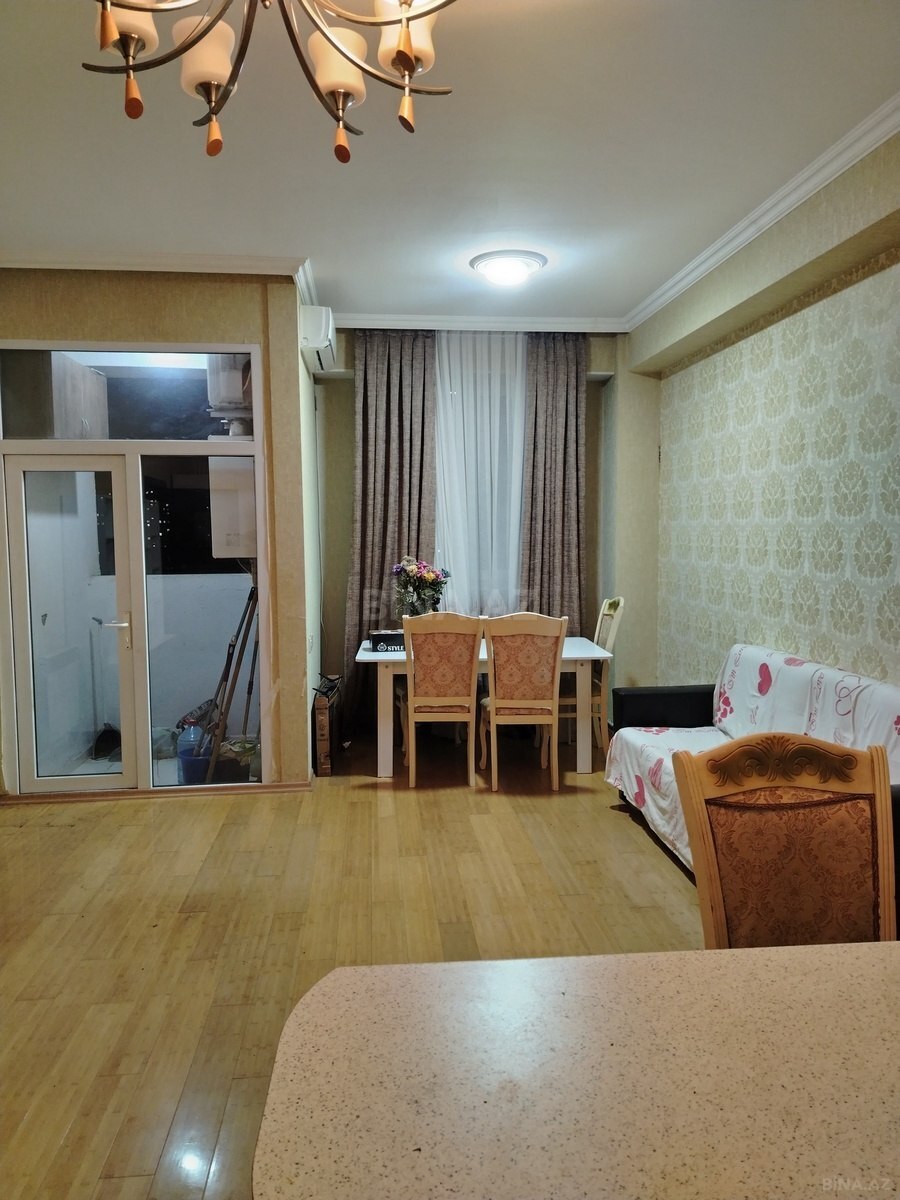 2 otaqlı Yeni tikili, Xırdalan