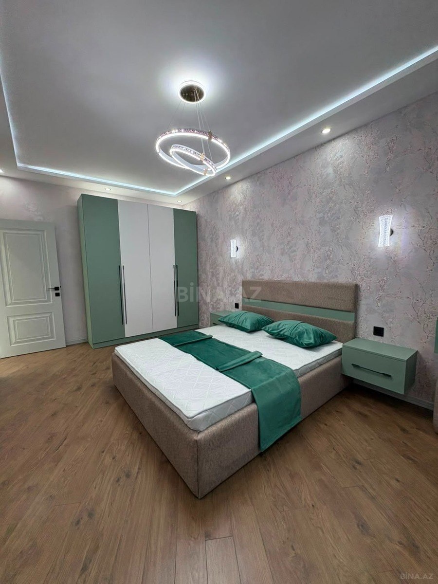 3 otaqlı Köhnə tikili, Həzi Aslanov m., Bakı