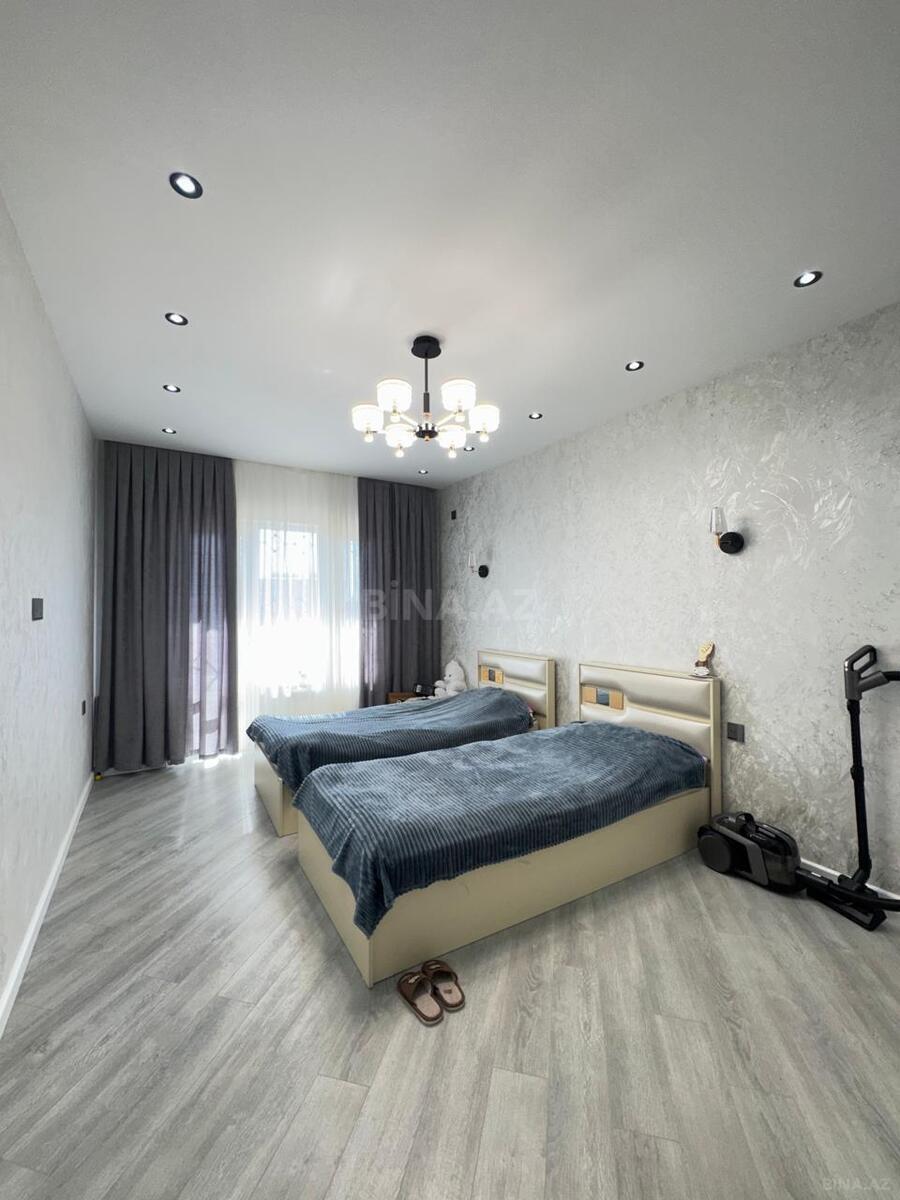 3 otaqlı Köhnə tikili, Həzi Aslanov m., Bakı