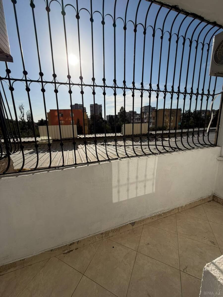 3 otaqlı Yeni tikili, Neftçilər m., Bakı