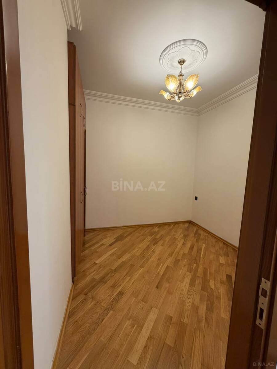 3 otaqlı Yeni tikili, Neftçilər m., Bakı