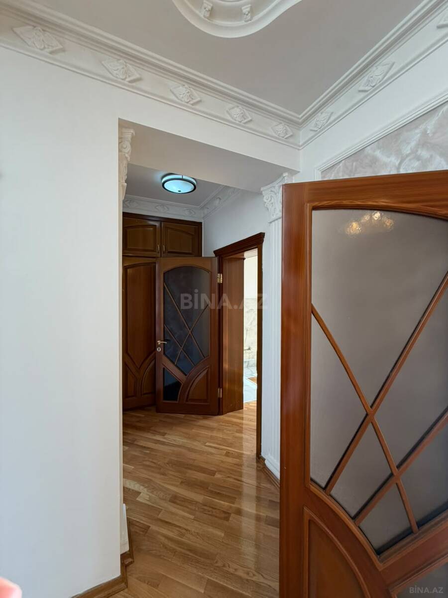 3 otaqlı Yeni tikili, Neftçilər m., Bakı