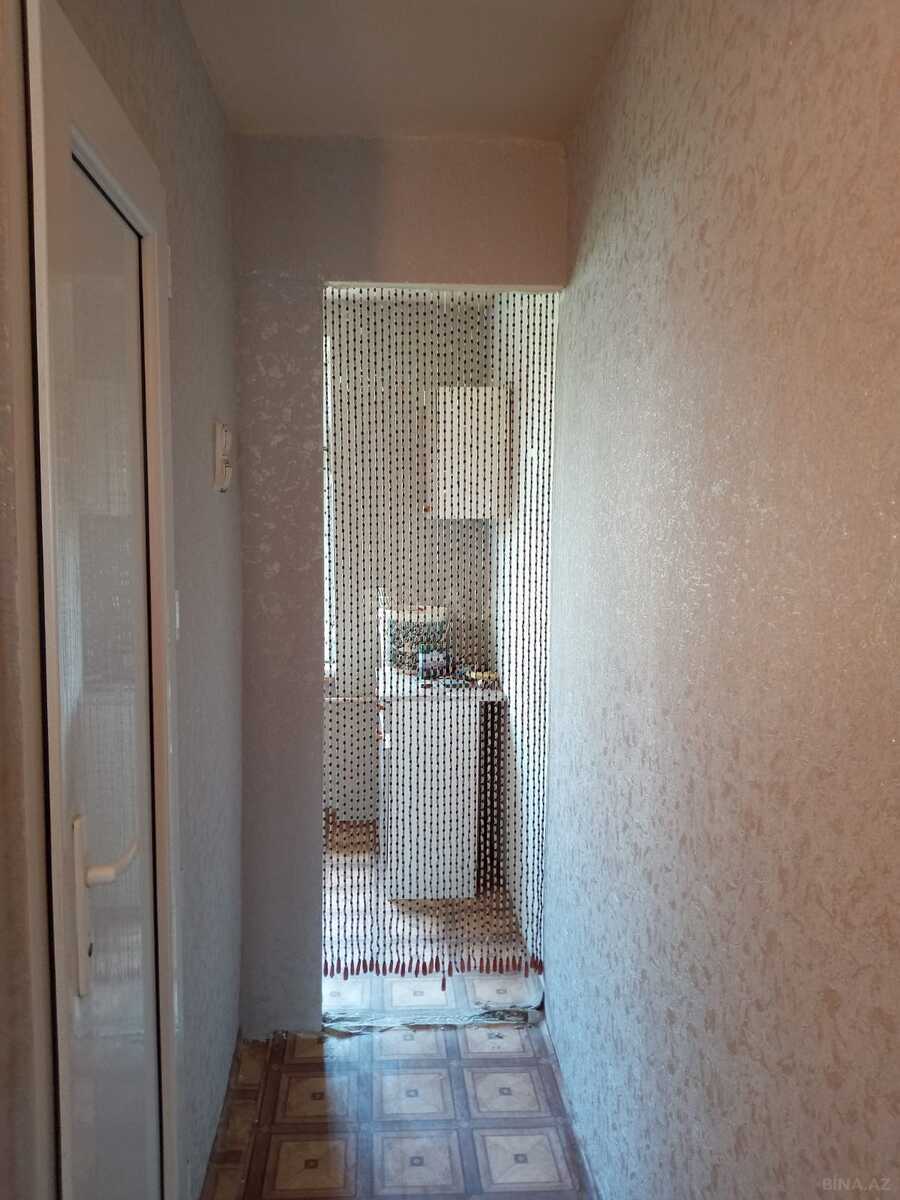 3 otaqlı Köhnə tikili, Elmlər Akademiyası m., Bakı