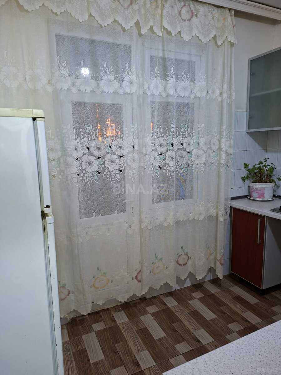2 otaqlı Köhnə tikili, Həzi Aslanov m., Bakı
