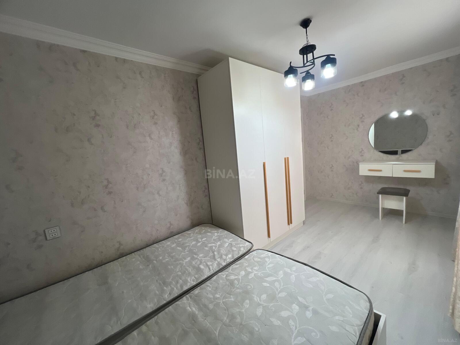 2 otaqlı Köhnə tikili, Neftçilər m., Bakı