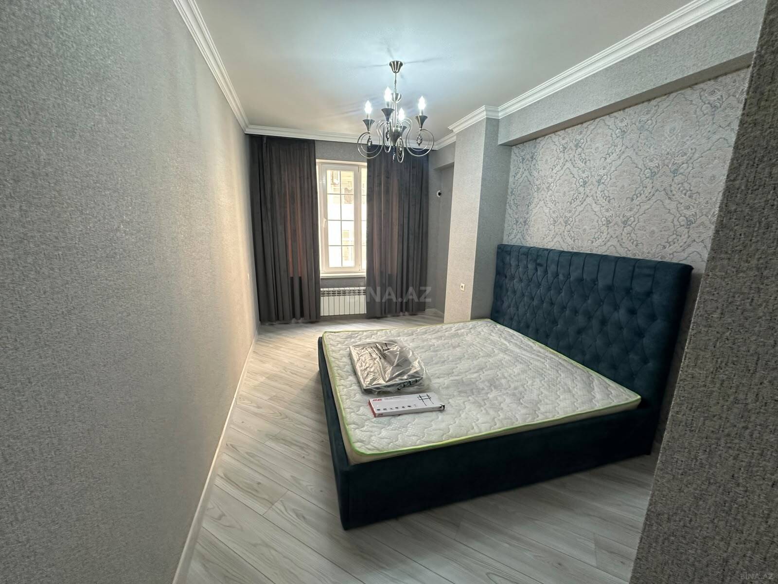 2 otaqlı Yeni tikili, Xırdalan