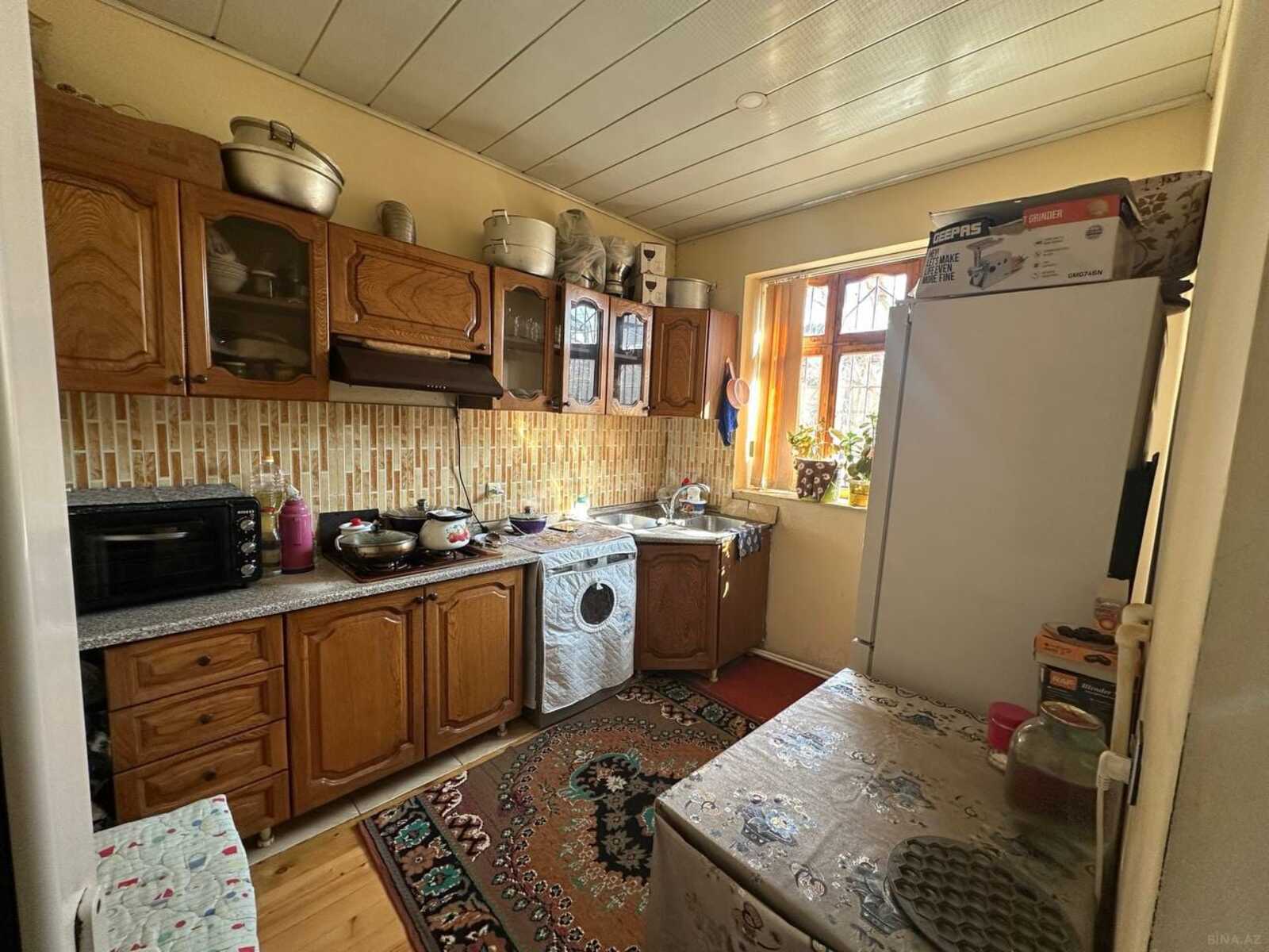 4 otaqlı Həyət evi/Bağ evi, Binəqədi q., Bakı