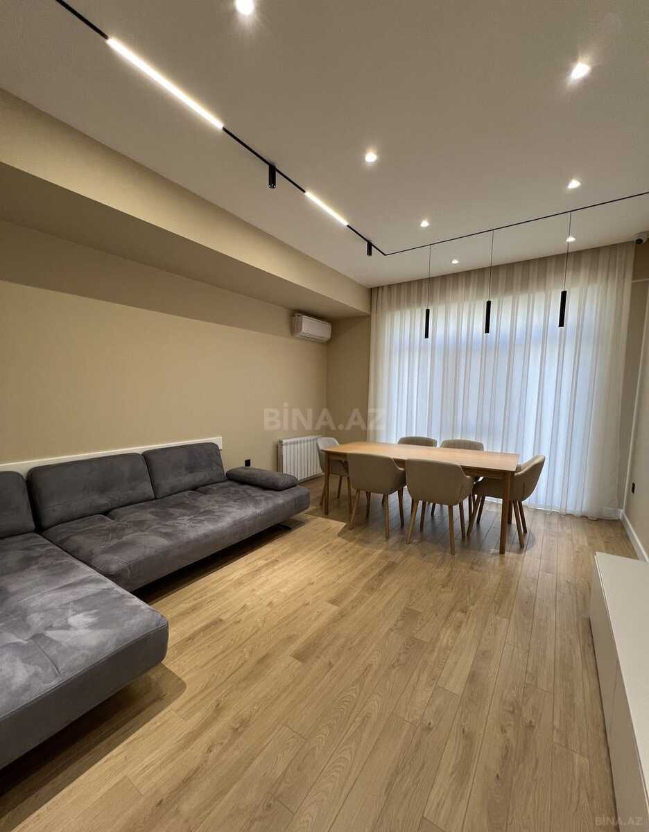 4 otaqlı Yeni tikili, Elmlər Akademiyası m., Bakı