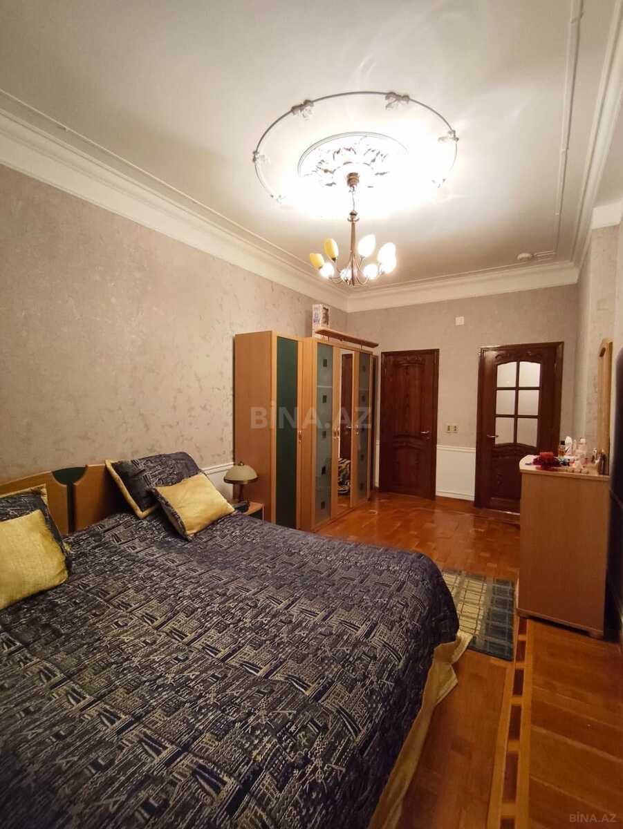 4 otaqlı Yeni tikili, 28 May m., Bakı