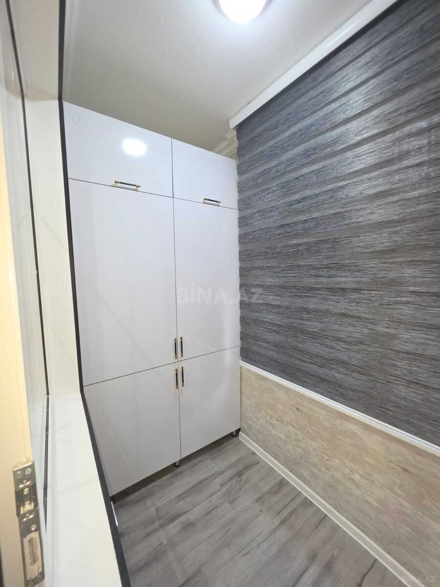 2 otaqlı Köhnə tikili, Memar Əcəmi m., Bakı