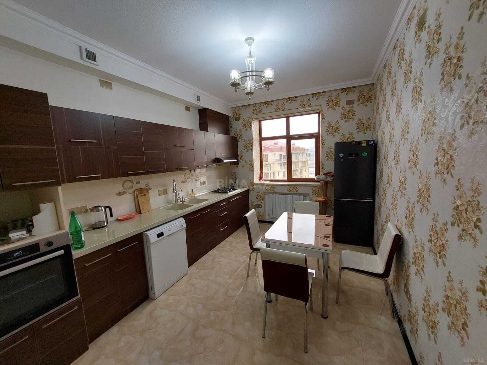 4 otaqlı Yeni tikili, 28 May m., Bakı