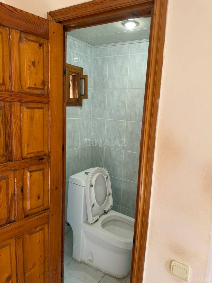 2 otaqlı Köhnə tikili, Nizami m., Bakı