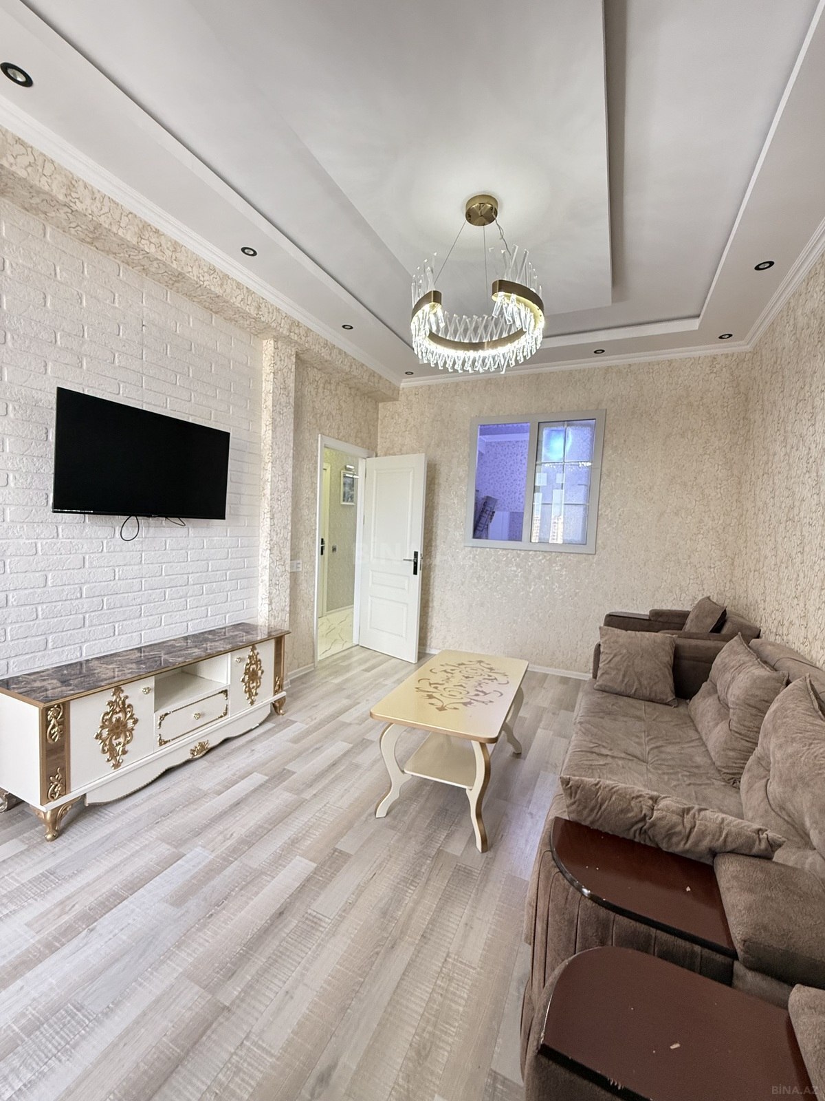 2 otaqlı Yeni tikili, Qara Qarayev m., Bakı
