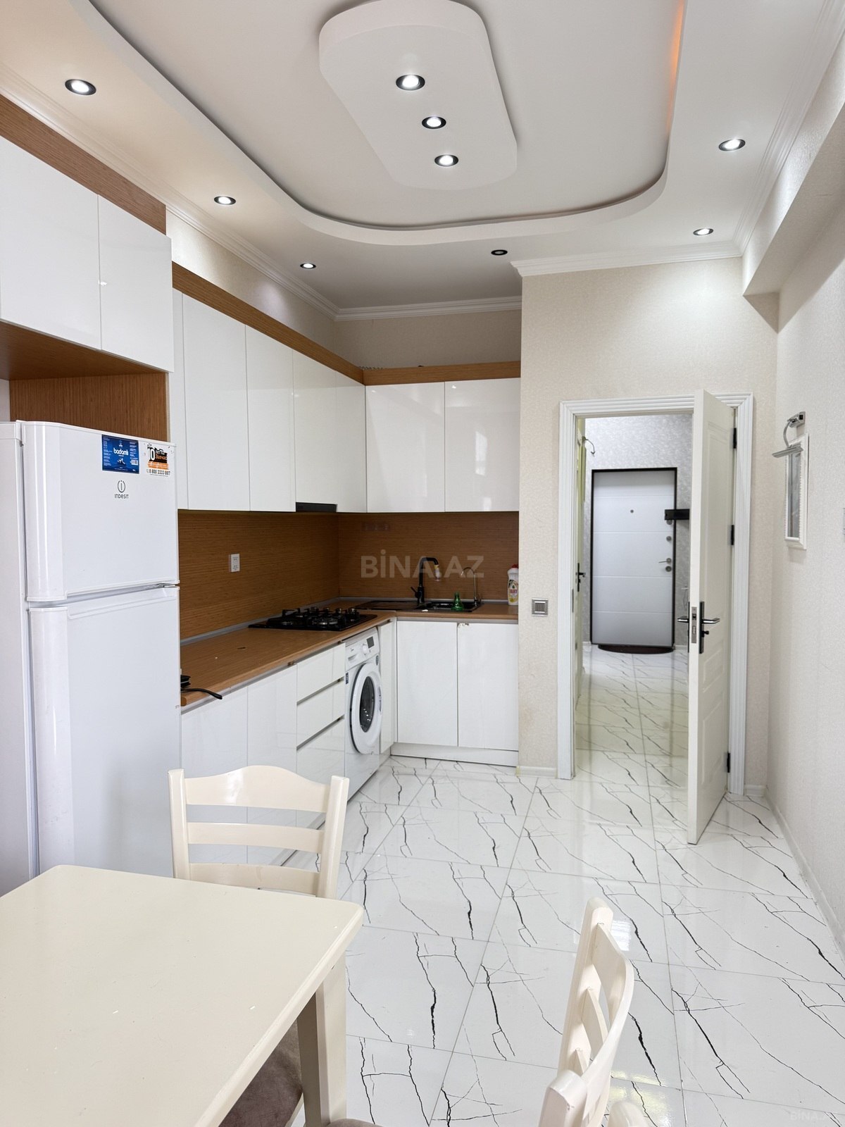 2 otaqlı Yeni tikili, Qara Qarayev m., Bakı