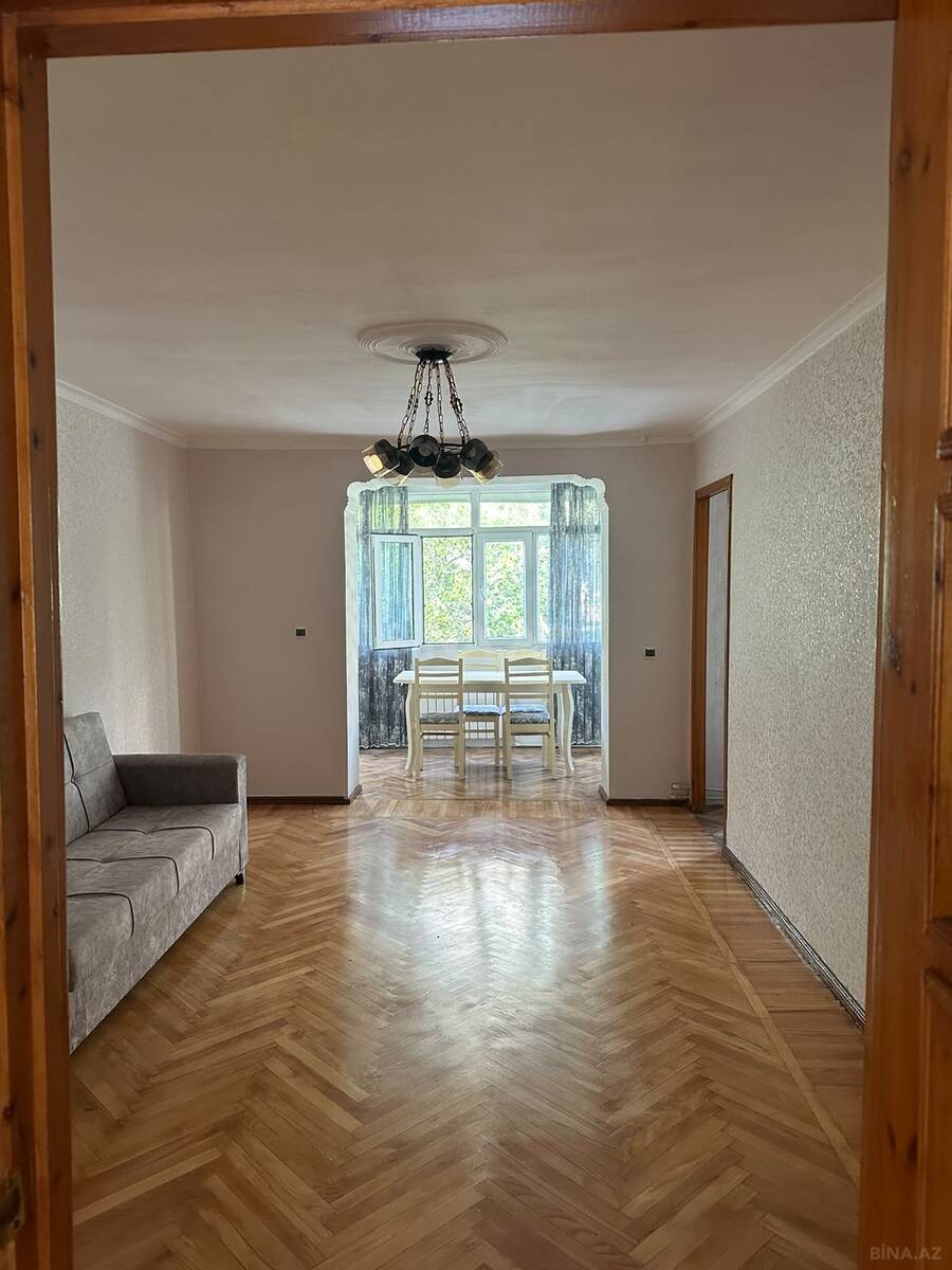 2 otaqlı Köhnə tikili, İnşaatçılar m., Bakı