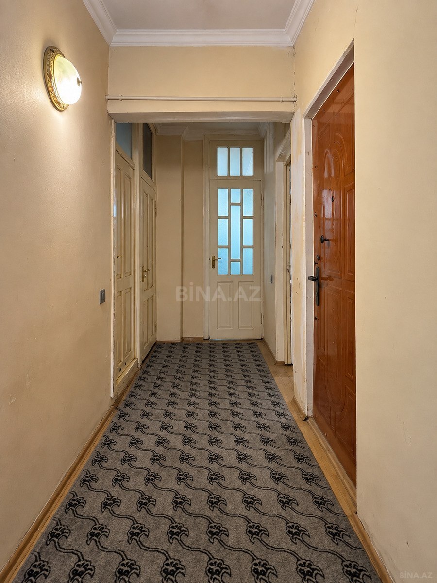 2 otaqlı Köhnə tikili, İnşaatçılar m., Bakı