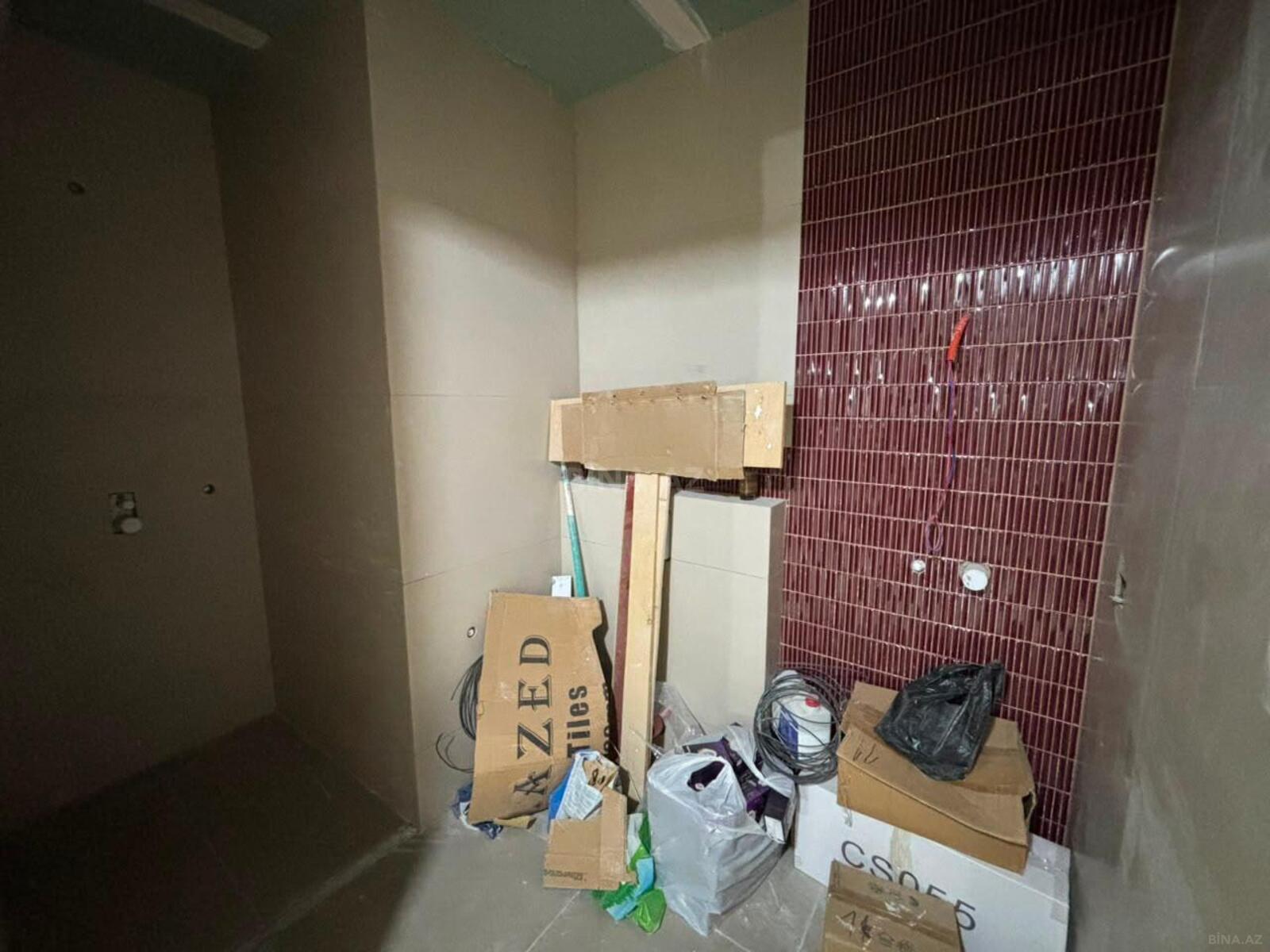 3 otaqlı Yeni tikili, Şah İsmayıl Xətai m., Bakı