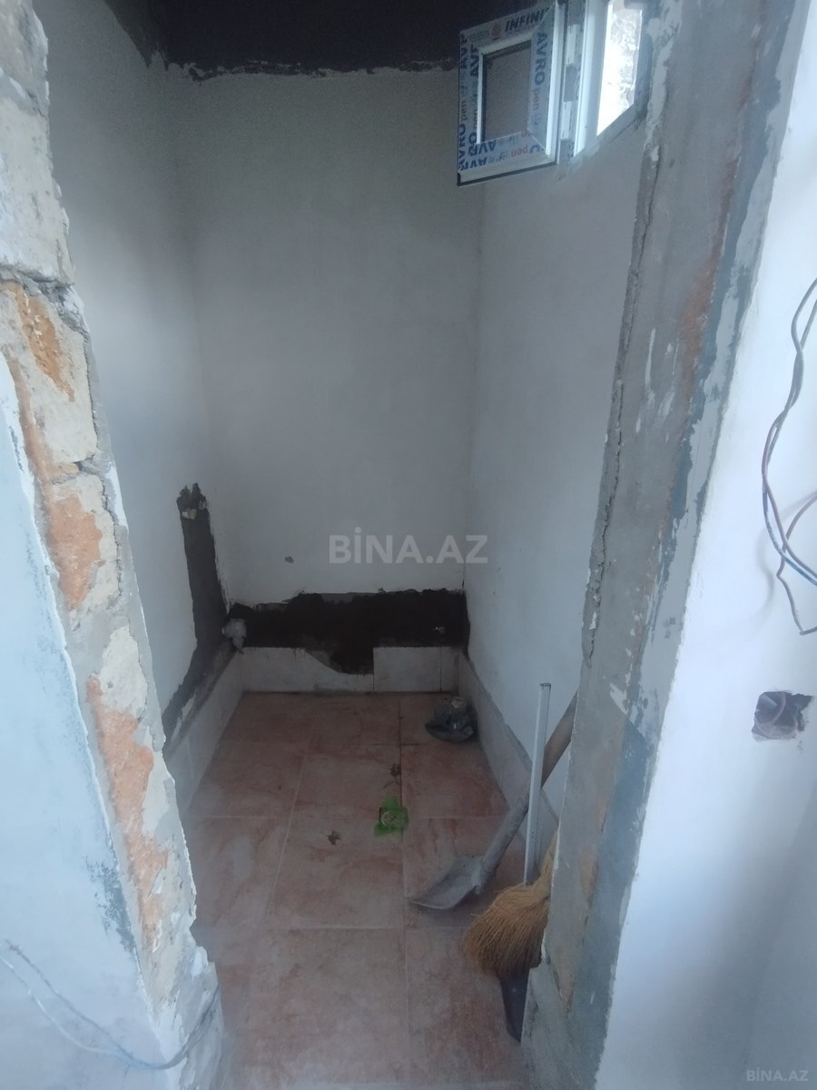 2 otaqlı Həyət evi/Bağ evi, İnşaatçılar m., Bakı