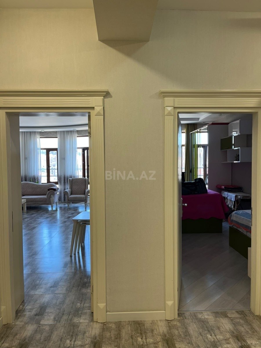 4 otaqlı Yeni tikili, Şah İsmayıl Xətai m., Bakı