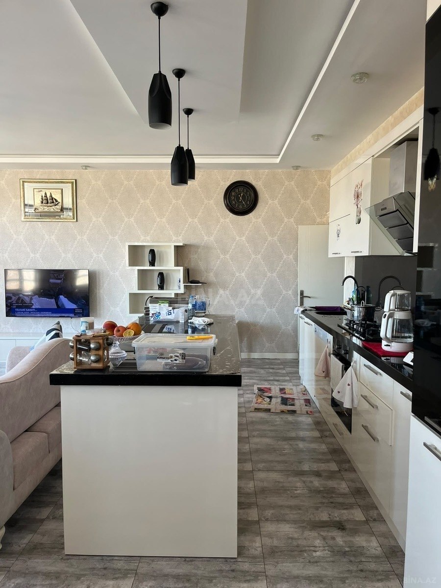 4 otaqlı Yeni tikili, Şah İsmayıl Xətai m., Bakı