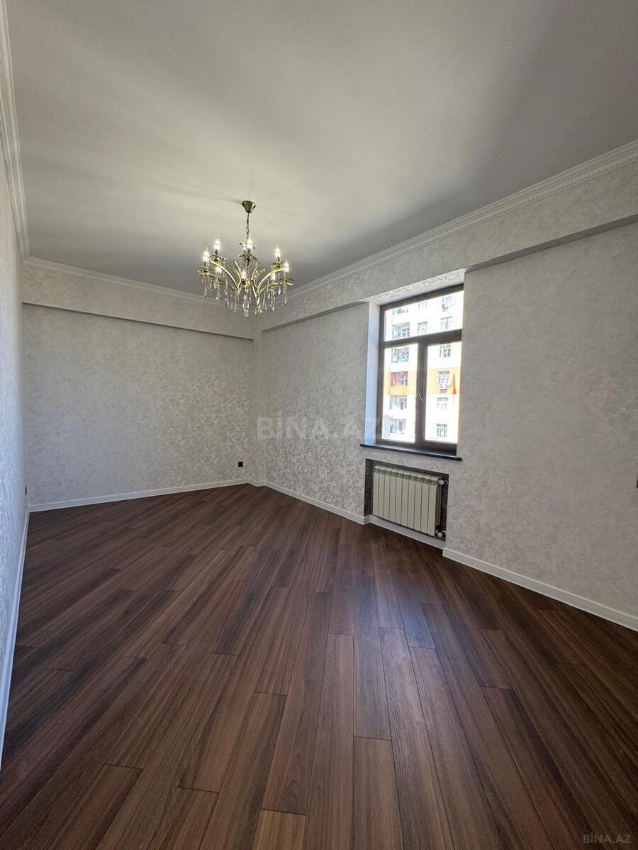 3 otaqlı Yeni tikili, İnşaatçılar m., Bakı