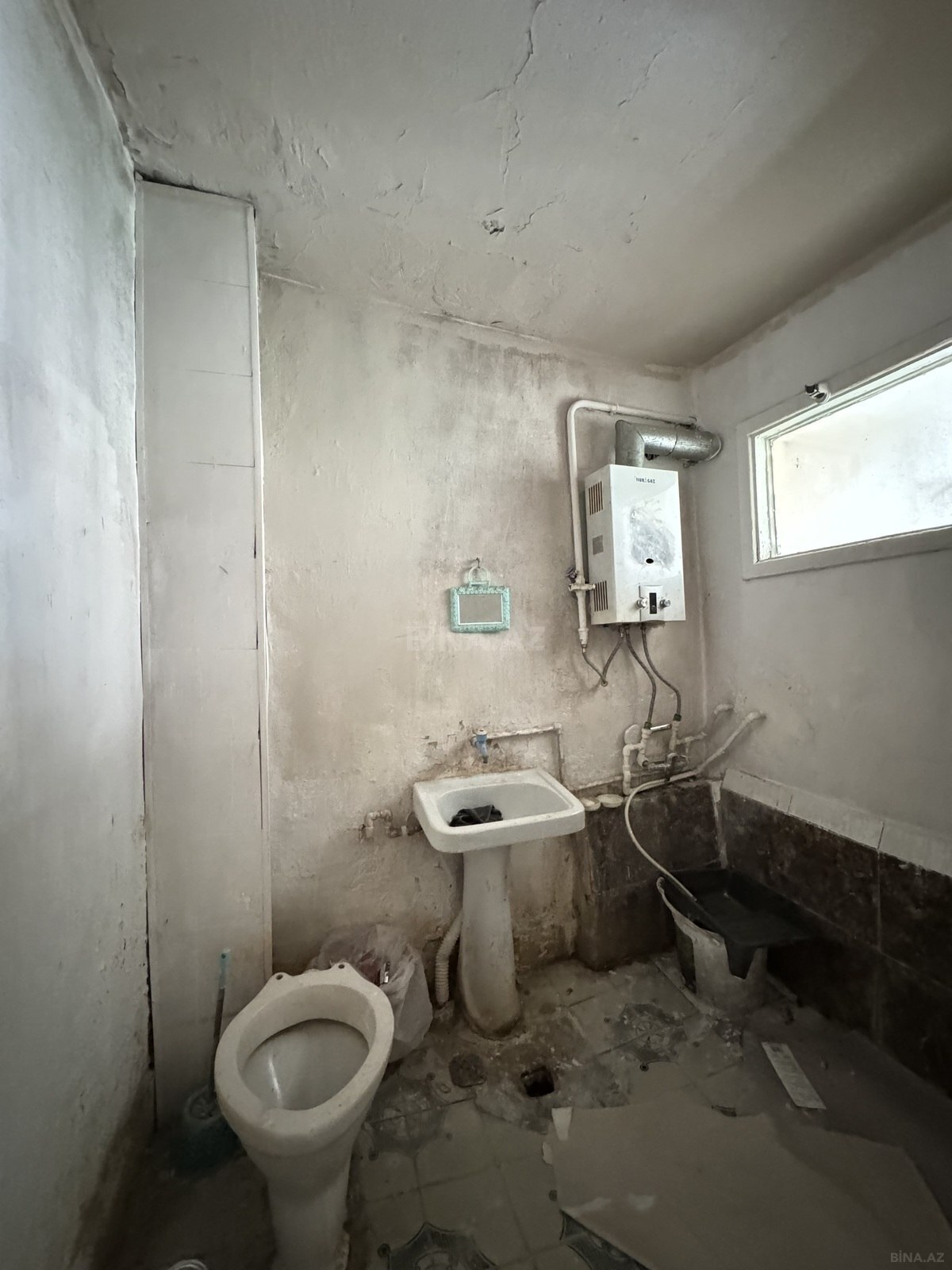 1 otaqlı Köhnə tikili, İnşaatçılar m., Bakı