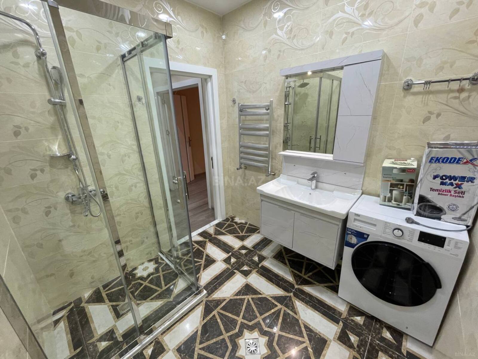 3 otaqlı Yeni tikili, Şıxov q., Bakı