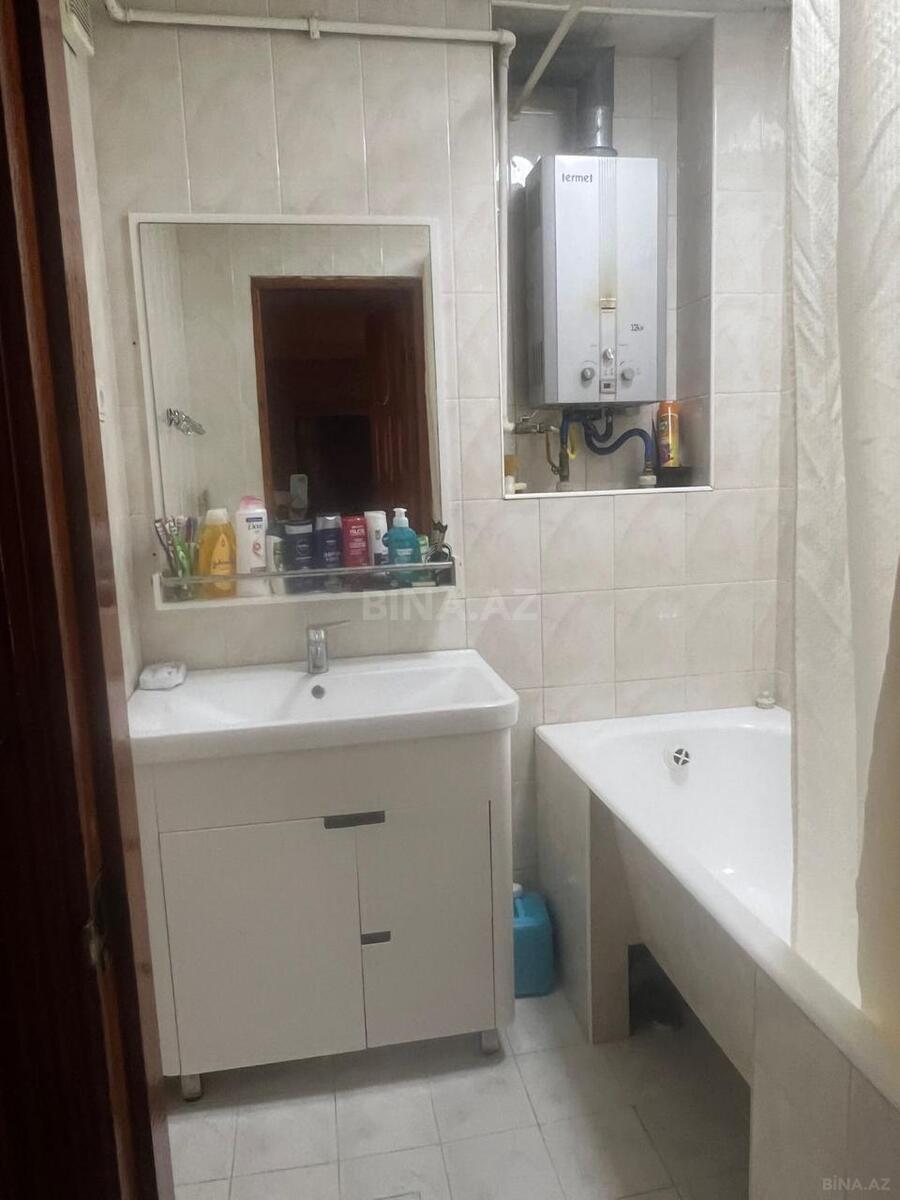 2 otaqlı Köhnə tikili, Əhmədli m., Bakı