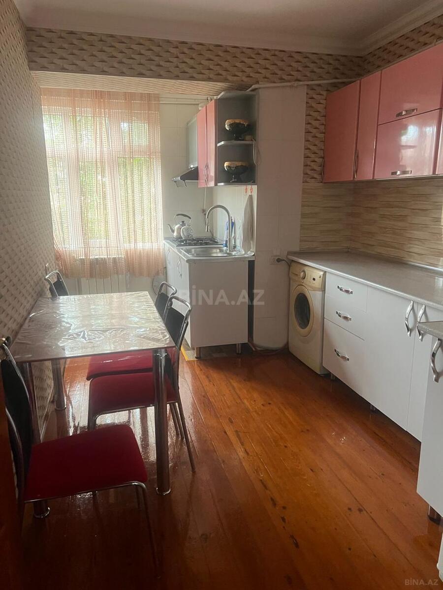 2 otaqlı Köhnə tikili, Əhmədli m., Bakı