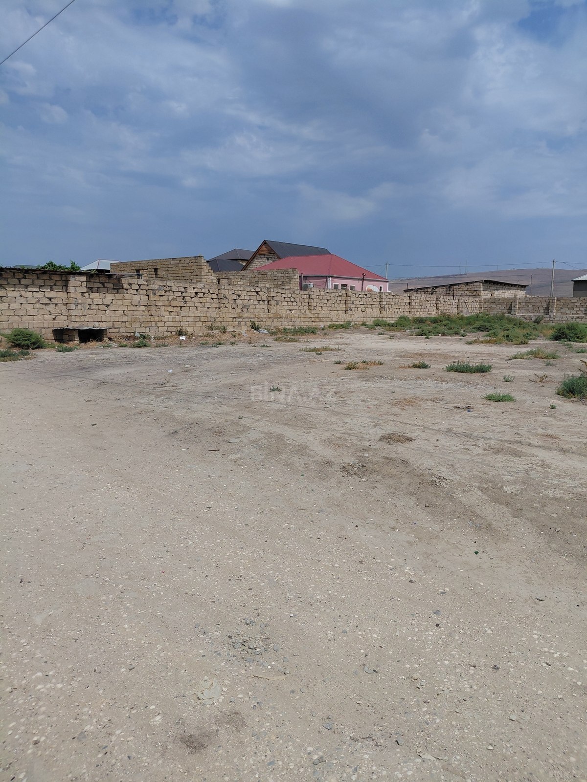 Torpaq Qobu q., Bakı