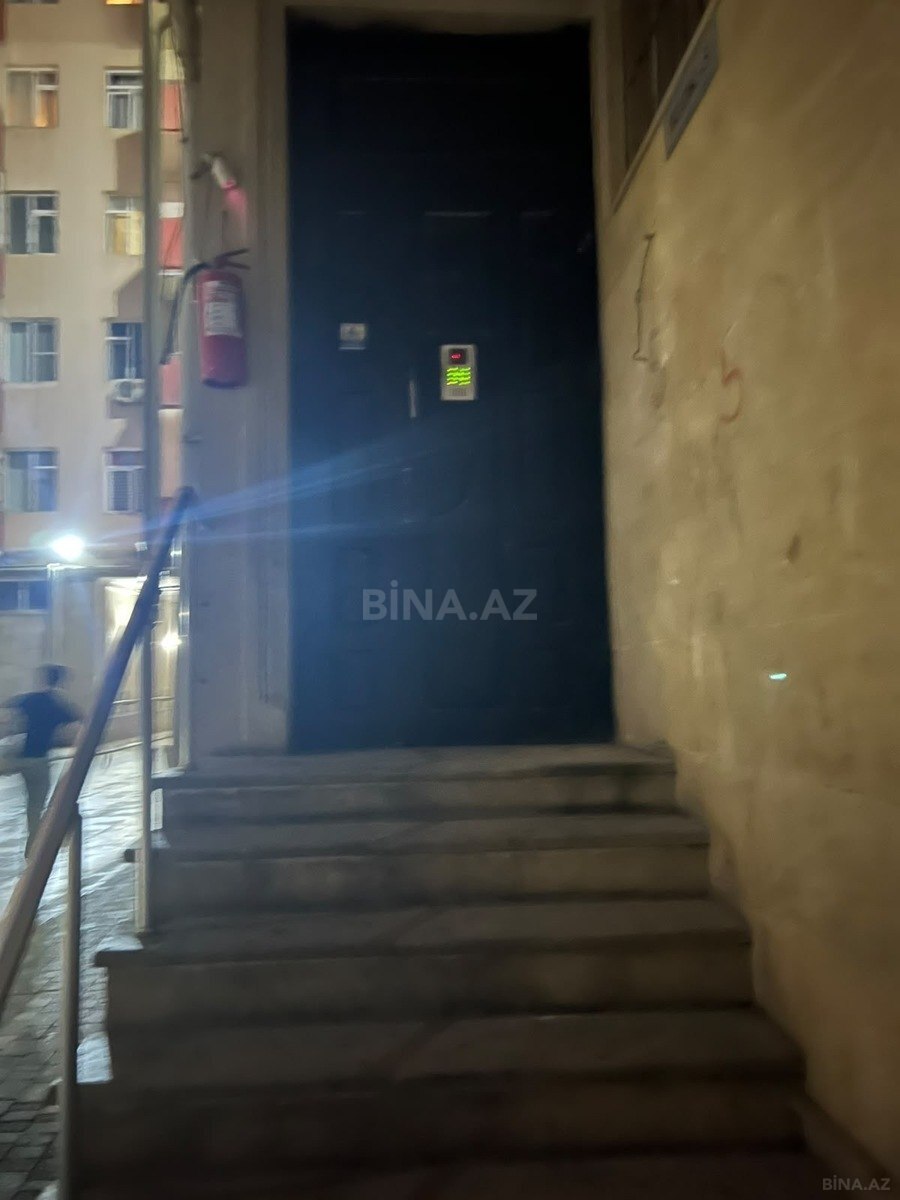 4 otaqlı Yeni tikili, Şah İsmayıl Xətai m., Bakı