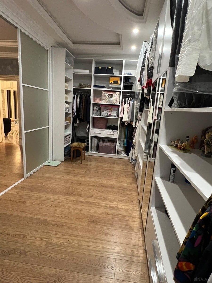 4 otaqlı Yeni tikili, Şah İsmayıl Xətai m., Bakı