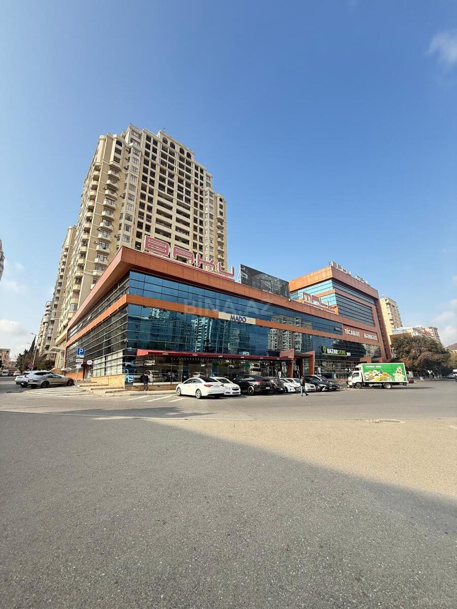 2 otaqlı Köhnə tikili, İnşaatçılar m., Bakı