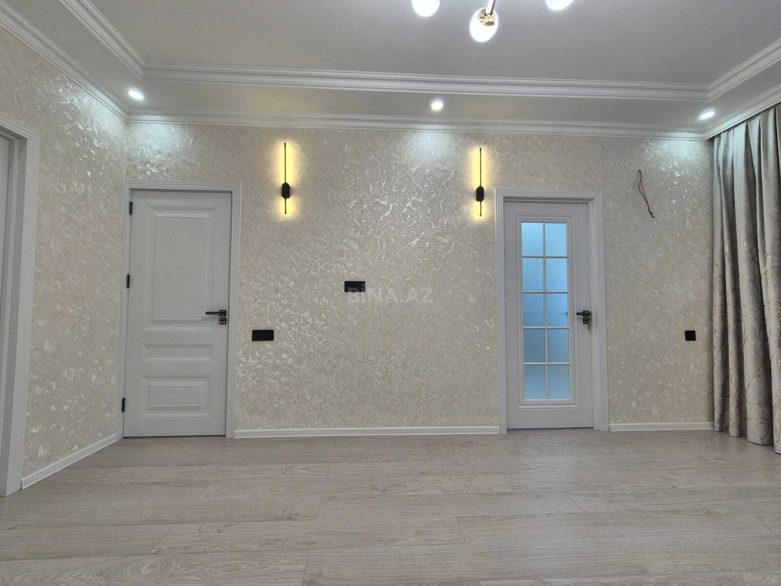 2 otaqlı Yeni tikili, 7-ci mikrorayon q., Bakı