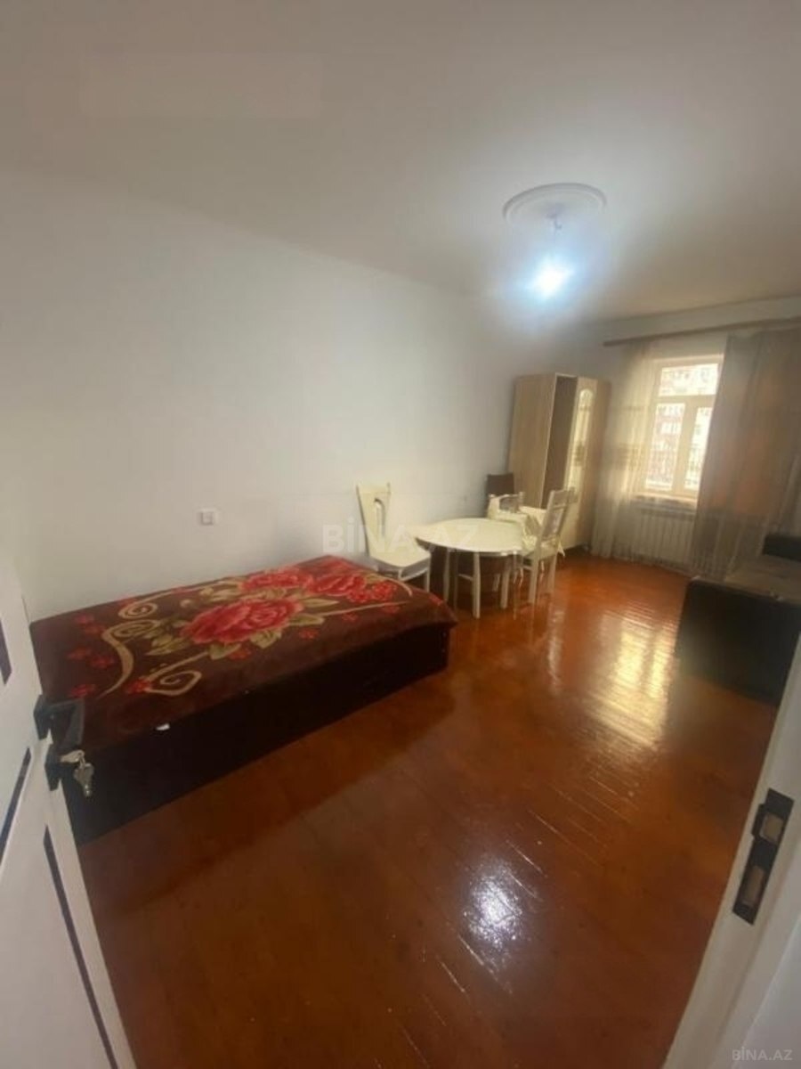 2 otaqlı Köhnə tikili, Həzi Aslanov m., Bakı