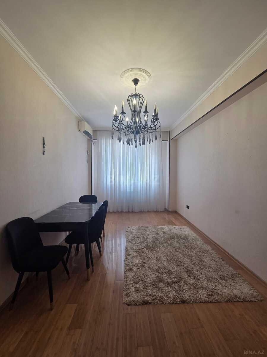 2 otaqlı Yeni tikili, Xırdalan