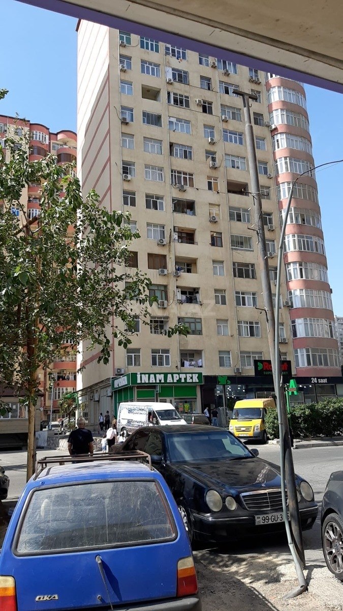 2 otaqlı Yeni tikili, İnşaatçılar m., Bakı