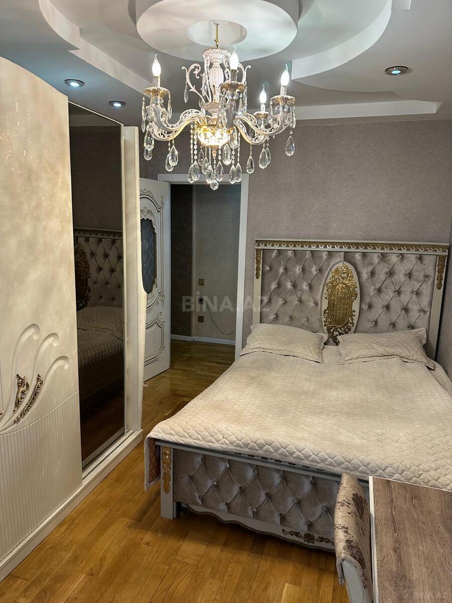 3 otaqlı Yeni tikili, Bakıxanov q., Bakı