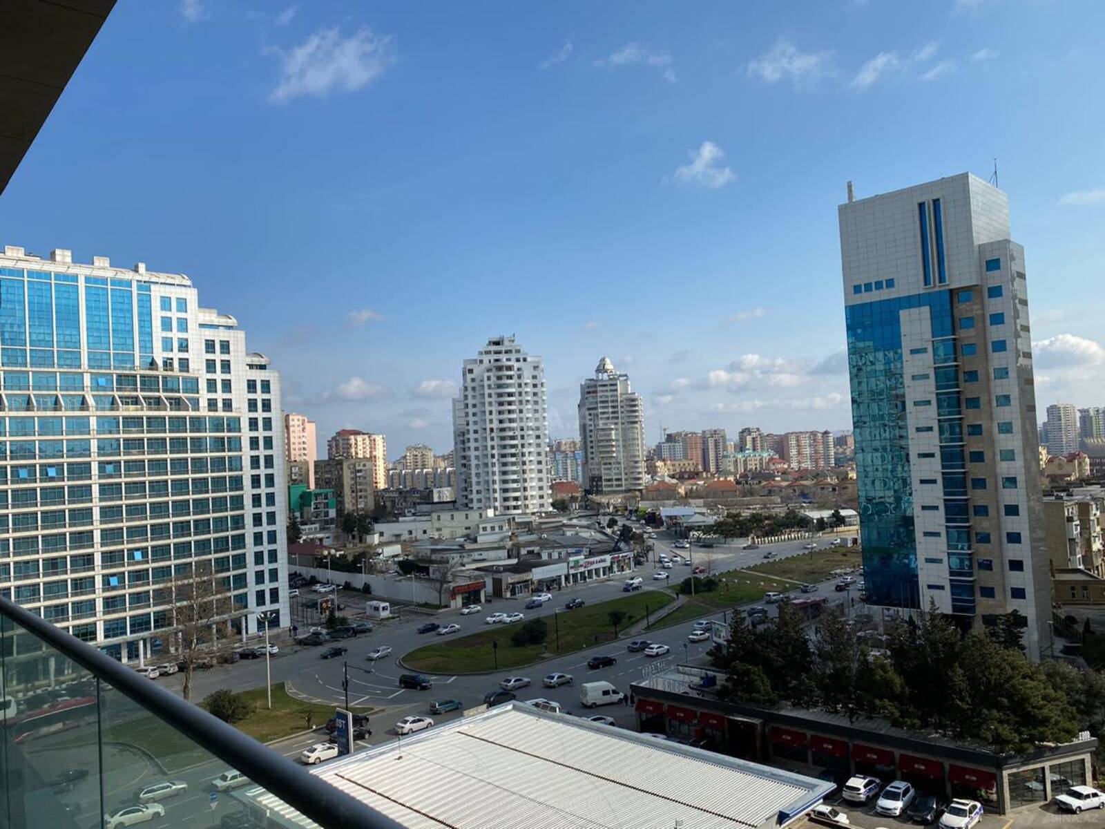 2 otaqlı Yeni tikili, 8 Noyabr m., Bakı