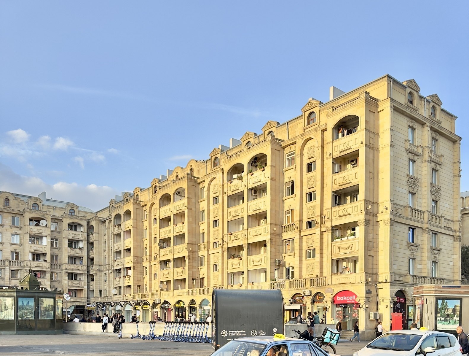 2 otaqlı Köhnə tikili, Gənclik m., Bakı