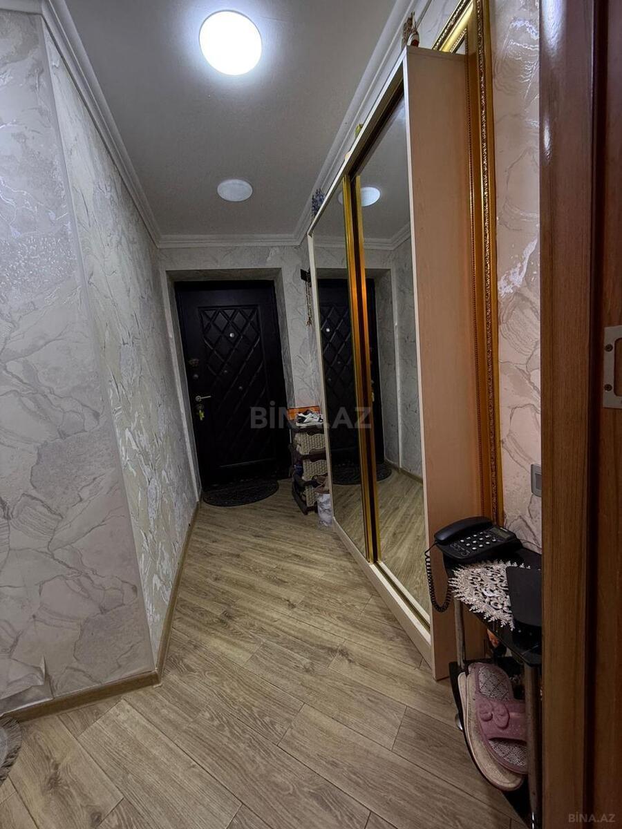 2 otaqlı Köhnə tikili, Elmlər Akademiyası m., Bakı