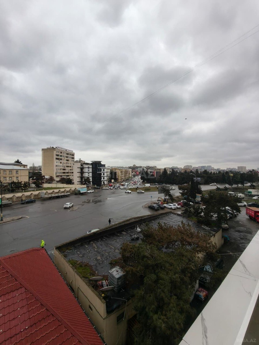 3 otaqlı Yeni tikili, Bakıxanov q., Bakı