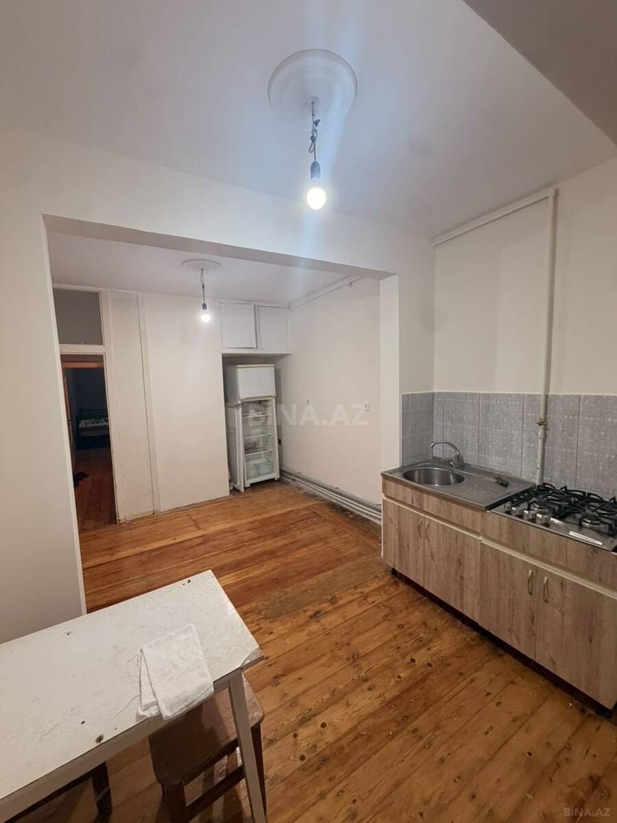 2 otaqlı Köhnə tikili, Günəşli q., Bakı