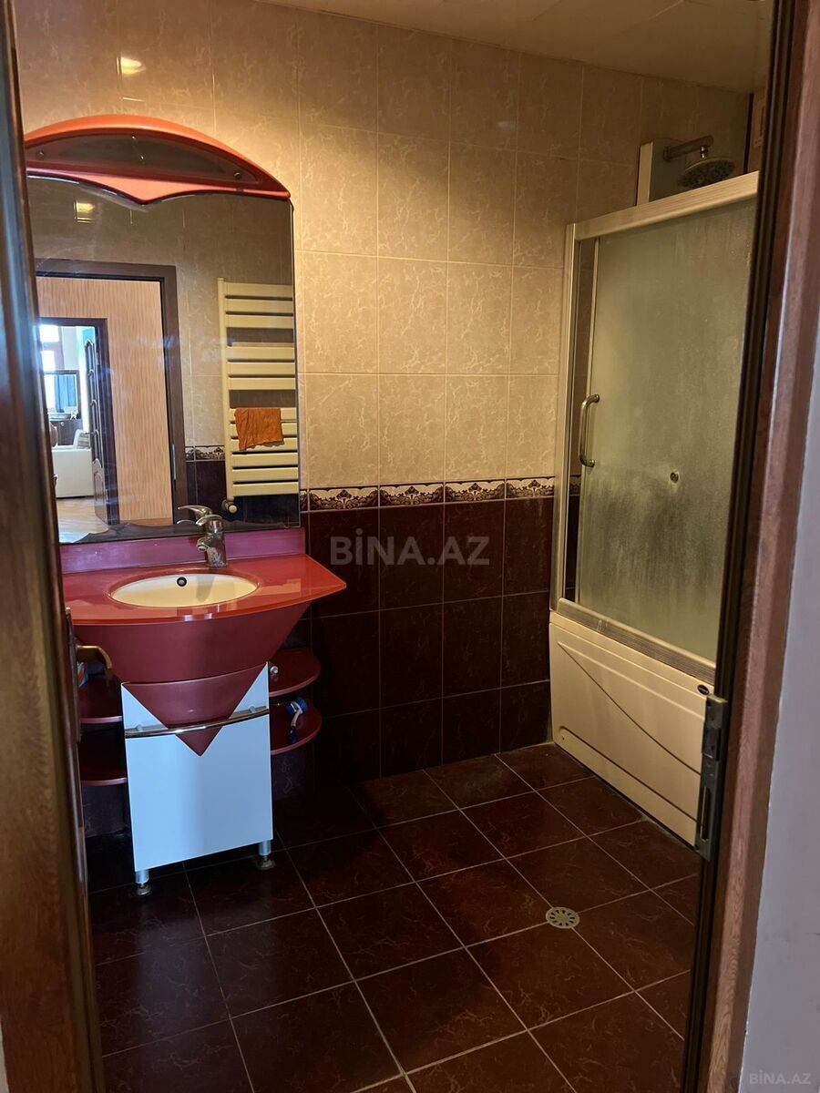 3 otaqlı Yeni tikili, 8 Noyabr m., Bakı