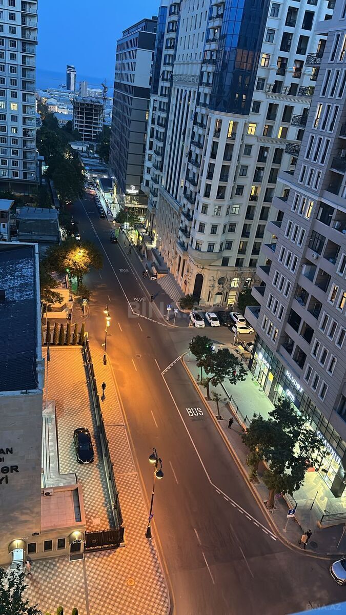 3 otaqlı Yeni tikili, 28 May m., Bakı