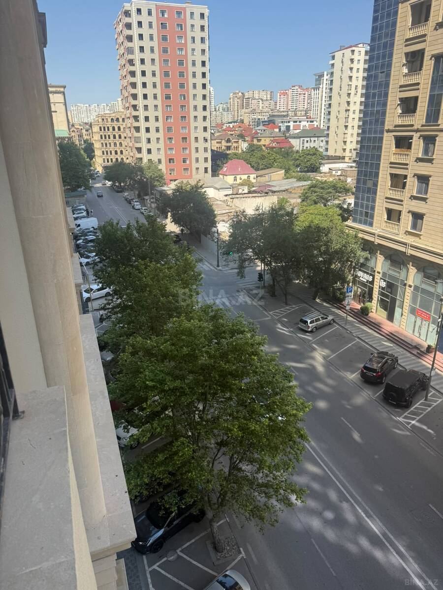 2 otaqlı Yeni tikili, 5-ci mikrorayon q., Bakı