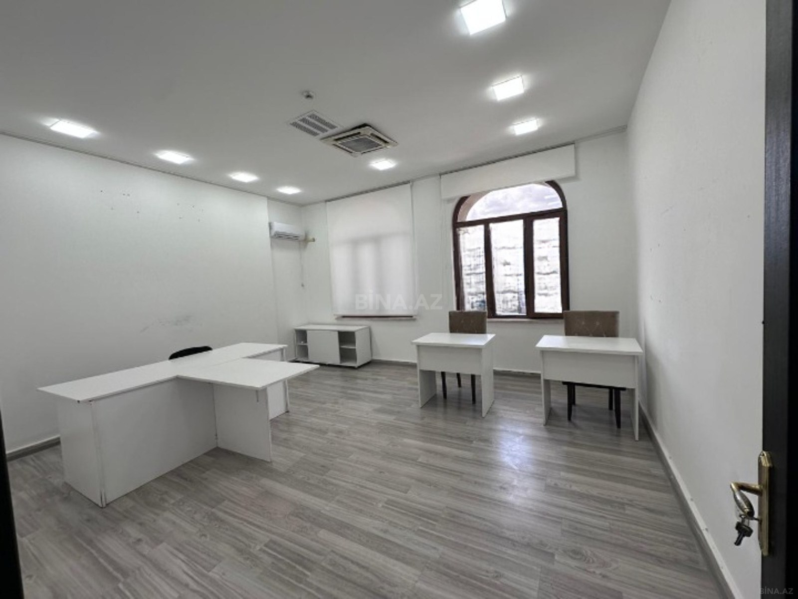 1 otaqlı Ofis, Nəriman Nərimanov m., Bakı