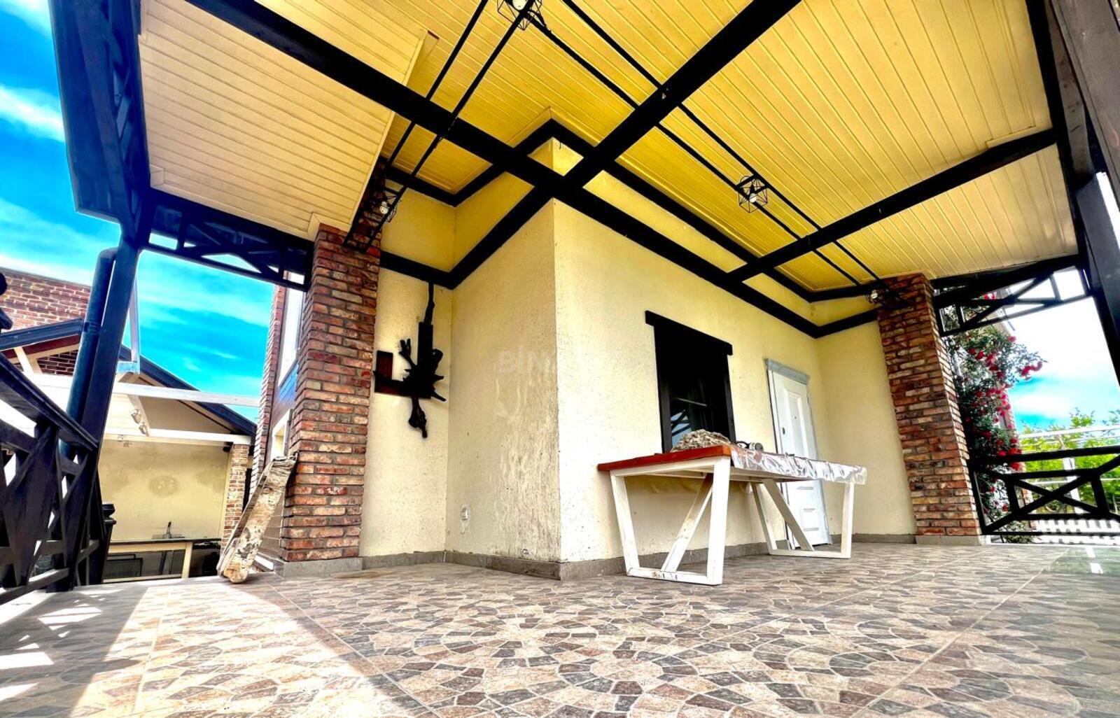 5 otaqlı Həyət evi/Bağ evi, Masazır q., Bakı